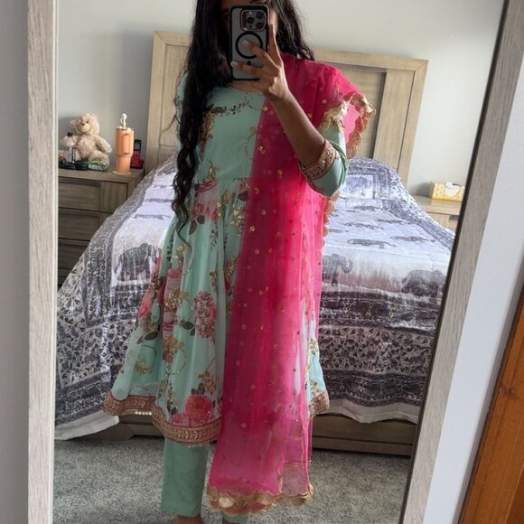 Blue Flower Dress with Pants - Picture 2 of 3